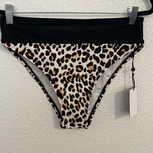 NWT- DKNY- high waisted leopard print bikini bottoms- Size large - Picture 3 of 9